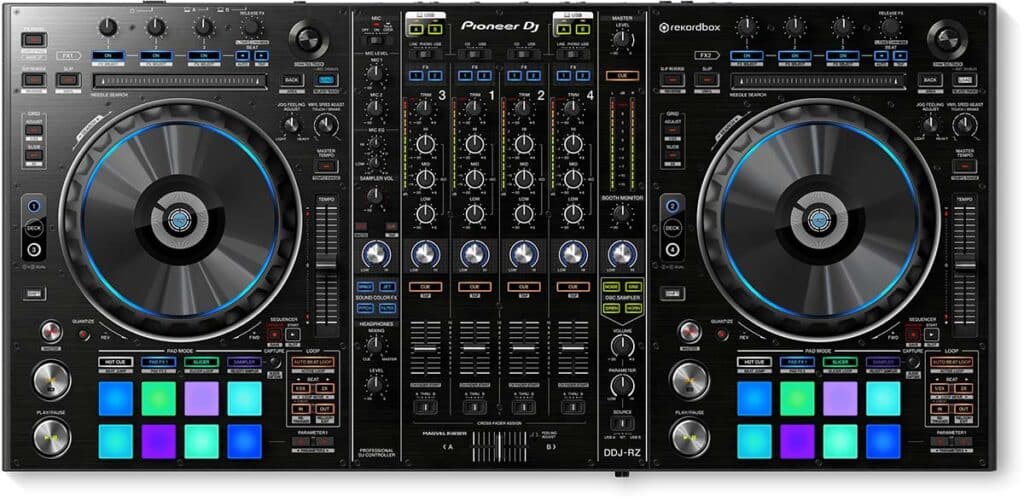 Los mejores controladores y mezcladores para DJ - Madera y Fuego