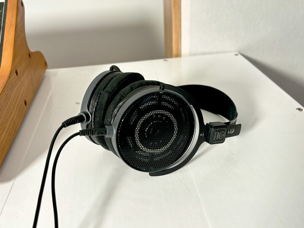 Audio-Technica ATH-R70xa (349€)