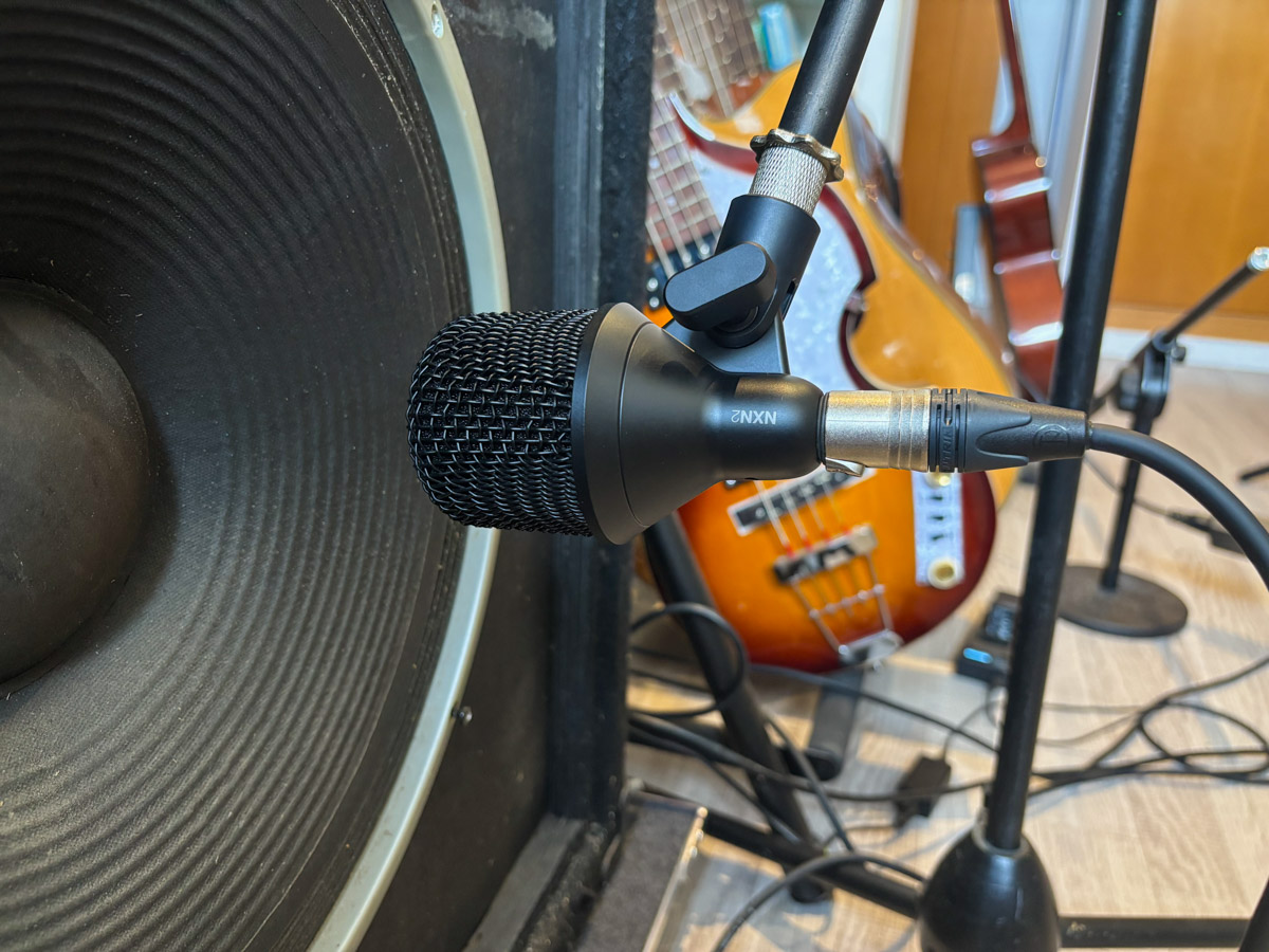 Das Shure Nexadyne bei der Aufnahme einer 1x15" Box