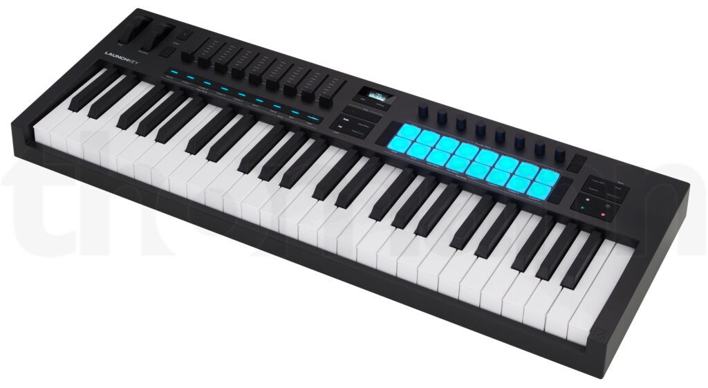 novation launchkey 49 mk4 1